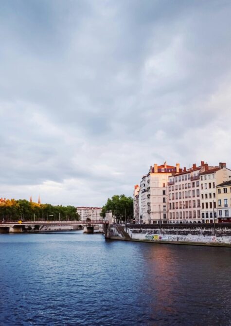 Conseil Immobilier Où investir dans le Rhône en 2025 ? Notre guide pour faire les bon choix !